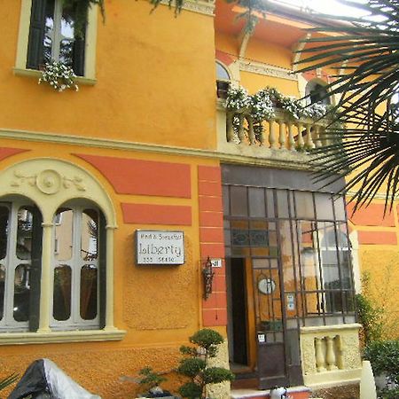 Liberty Bed & Breakfast Bed and Breakfast Verona Exterior foto